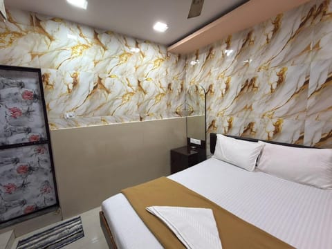 Double Room | Free WiFi