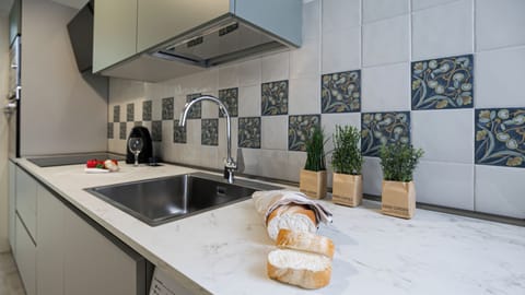 Apartment (1 Bedroom) | Interior