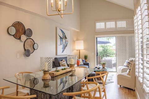 Welcome to Sunstream Carmel Valley Retreat