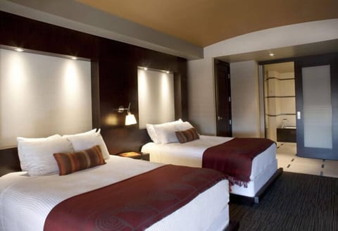 Deluxe Twin Room | Free WiFi, bed sheets