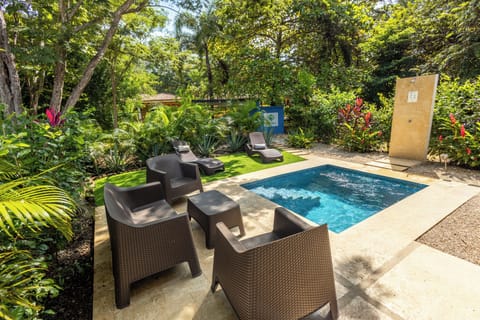 A stunningly beautiful private tropical garden with private pool