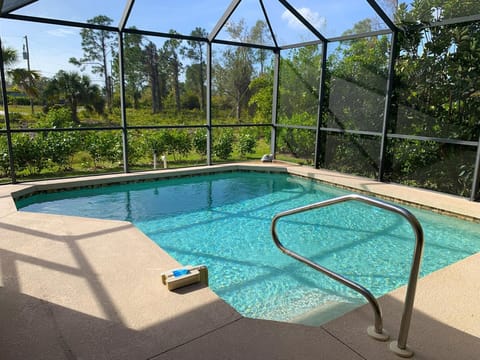 Rotonda West Oasis – Pool, Golf & Trails (6626)