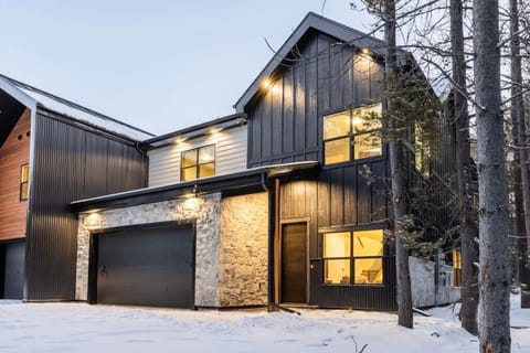 Exterior image 1
