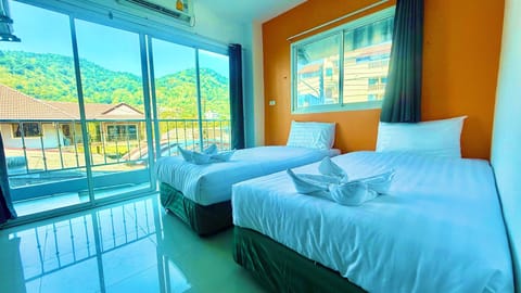 Deluxe Double Room | Free WiFi