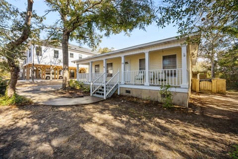 Lemon Twist Bungalow