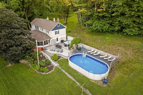 17-web-or-mls-97 Meadow Dr, Auburn10414