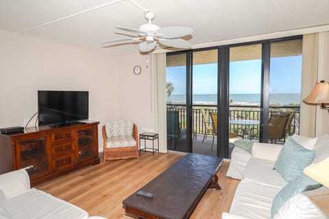 St. Augustine Beach Rentals Living Room