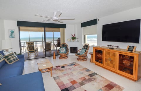 St. Augustine Beach Rentals Living Room
