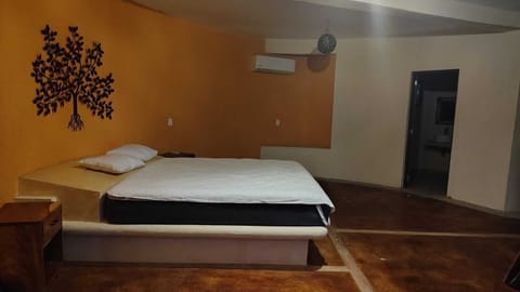 Standard Room | Free WiFi