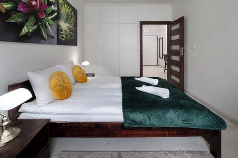 Apartment | Iron/ironing board, free WiFi