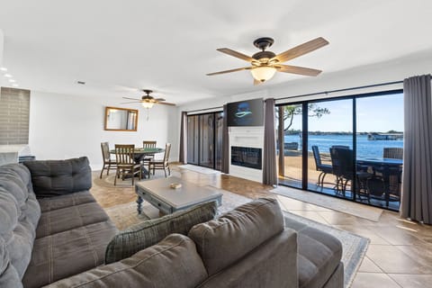Living Area - Water Views - Deck Access - Smart TV - Electric Fireplace