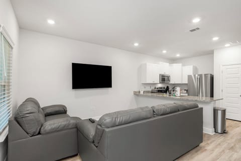 Living Room - Smart TV