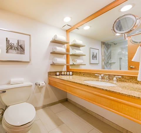 Suite, 1 King Bed, Non Smoking (Shower Only) | Bathroom | Free toiletries, hair dryer, towels