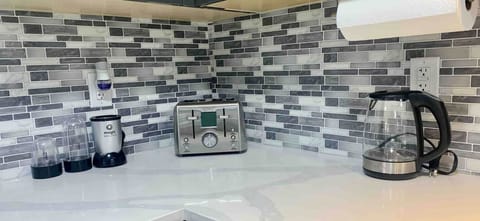 Fully equipped kitchen with all stainless steel top notch appliances. Plenty of dishwares, cups, cutlery, glasses, cookwares. 
Rice cooker, microwave, oven, toaster, blender, coffee maker and water kettle also available. 