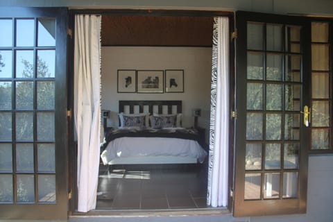 Cottage | 1 bedroom, Egyptian cotton sheets, premium bedding, Select Comfort beds