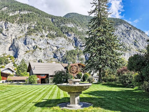 Mountainous Landforms, Mountain, Hill, Mountain Range, Highland, Shrub, Landscape, Valley, Hill Station