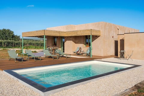 Garden, Outdoor, Pool