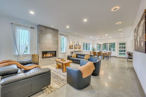 House (Multiple Bedrooms) | Front of property