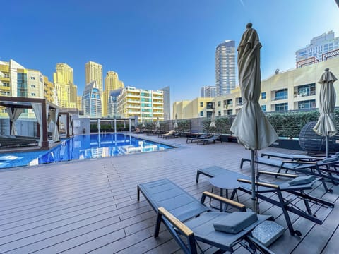 Minimal Studio in Marina Apartment in Dubai