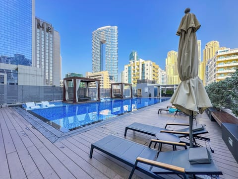 Minimal Studio in Marina Apartment in Dubai