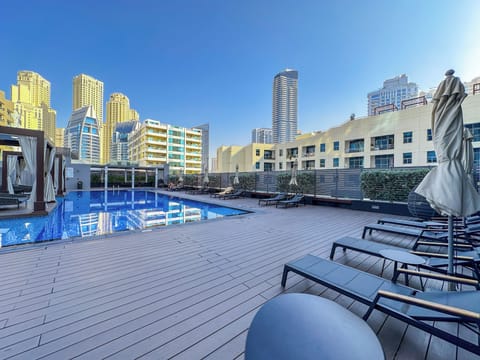 Minimal Studio in Marina Apartment in Dubai