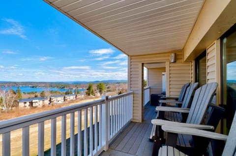 Balcony Lake View