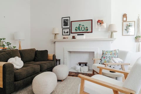 Relax and enjoy in this spacious living area