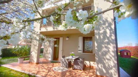 Standard Double Room, Private Bathroom, Garden View | Desk, free WiFi
