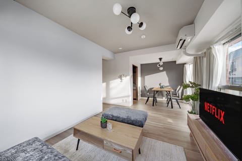 Apartment | Living area