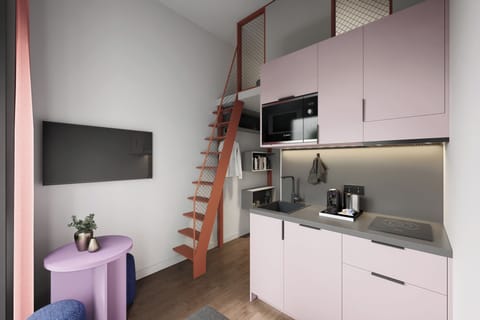 Family Studio | Private kitchen | Fridge, microwave, stovetop, espresso maker