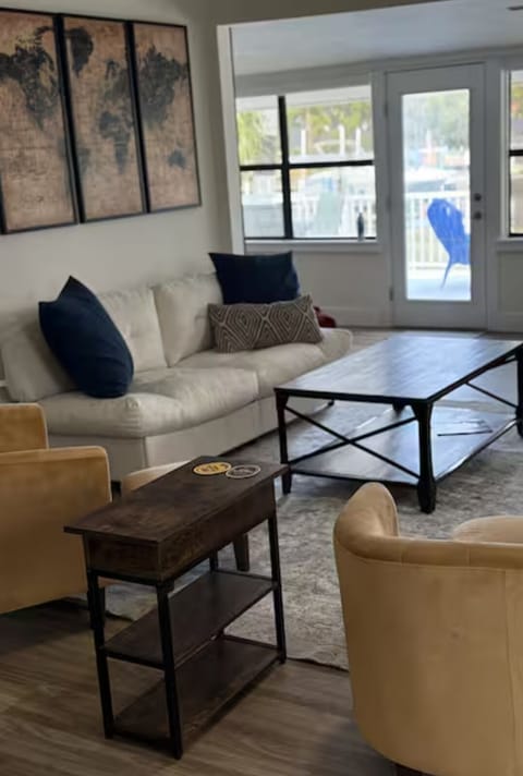 Harry's River House “The charm of the river” House in New Port Richey