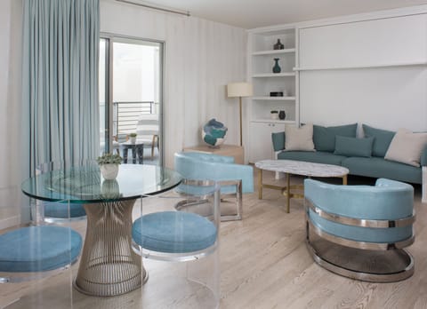 Penthouse | Frette Italian sheets, premium bedding, down comforters, pillowtop beds