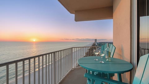 Apartment (3 Bedrooms) | Front of property