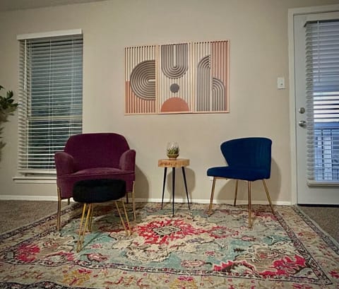 Apartment (2 Bedrooms) | Front of property