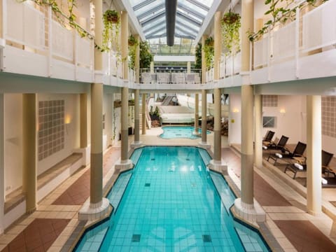 Apartment | Pool | Indoor pool, outdoor pool