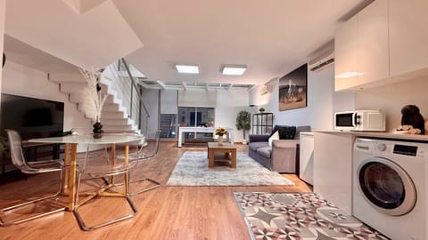 Basic Apartment, Balcony | Interior