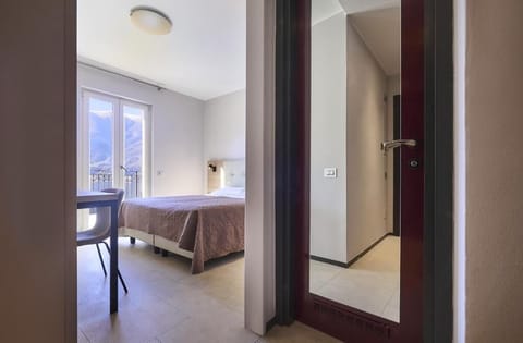 Superior Double Room, Lake View | In-room safe, free WiFi, wheelchair access