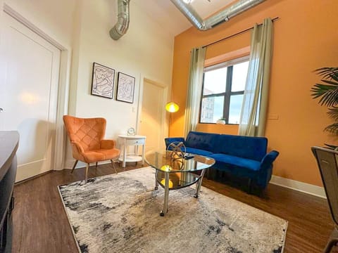 A calm, comfy stay—right where you want to be