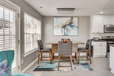 Dining Area | 1st Floor