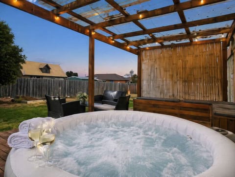Outdoor spa ideal for unwinding after exploring Salamanca