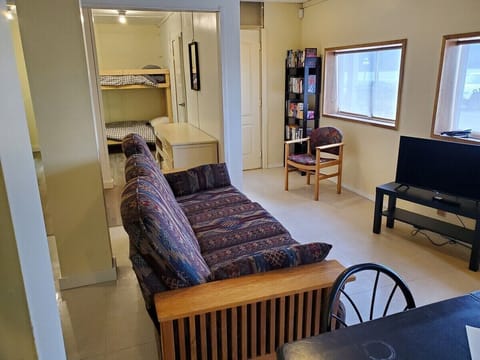 Double Room, Private Bathroom, Ocean View (Family Suite) | Lounge