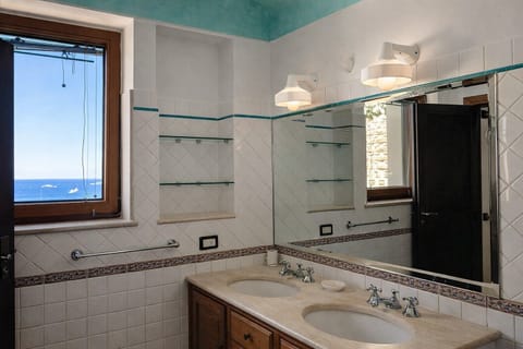 Villa, Sea View | Bathroom