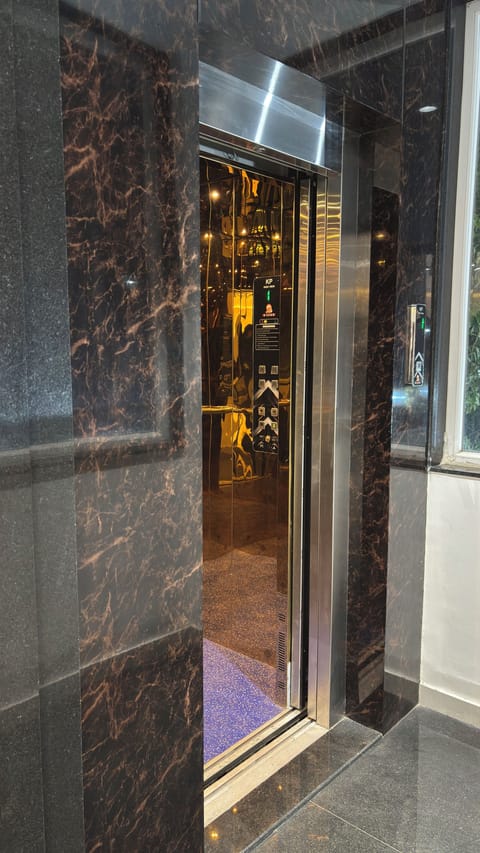 Elevator