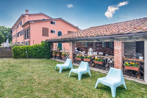 Tenuta San Giovanni Lavender Apartment in Lucca