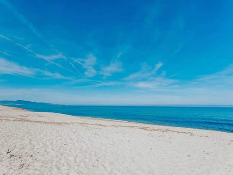 Villa, 2 Bedrooms, Balcony, Garden View | Beach