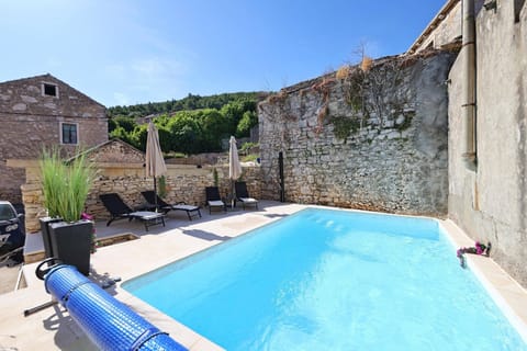 Holiday Home Swimming Pool