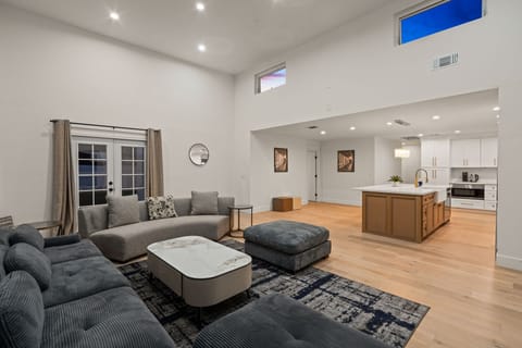 Seamless flow between living and dining areas