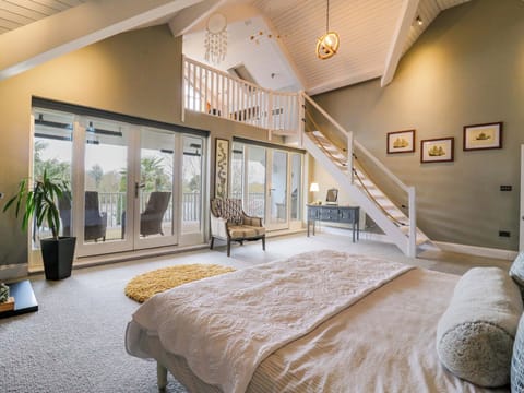 3 bedrooms, individually decorated, individually furnished, free WiFi