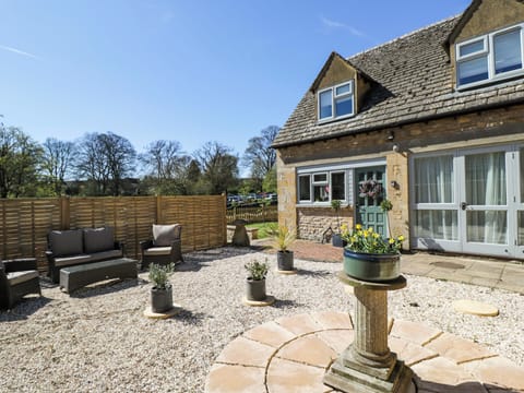 Cottage | Terrace/patio