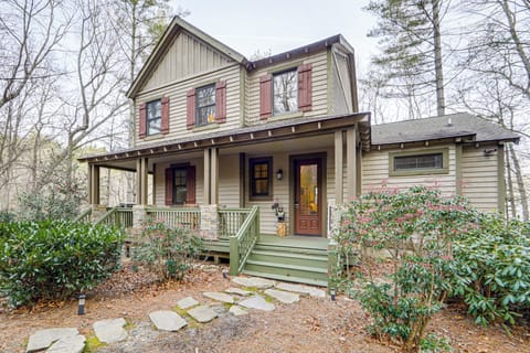Tuckasegee Vacation Rental | 3BR | 2.5BA | 1,800 Sq Ft